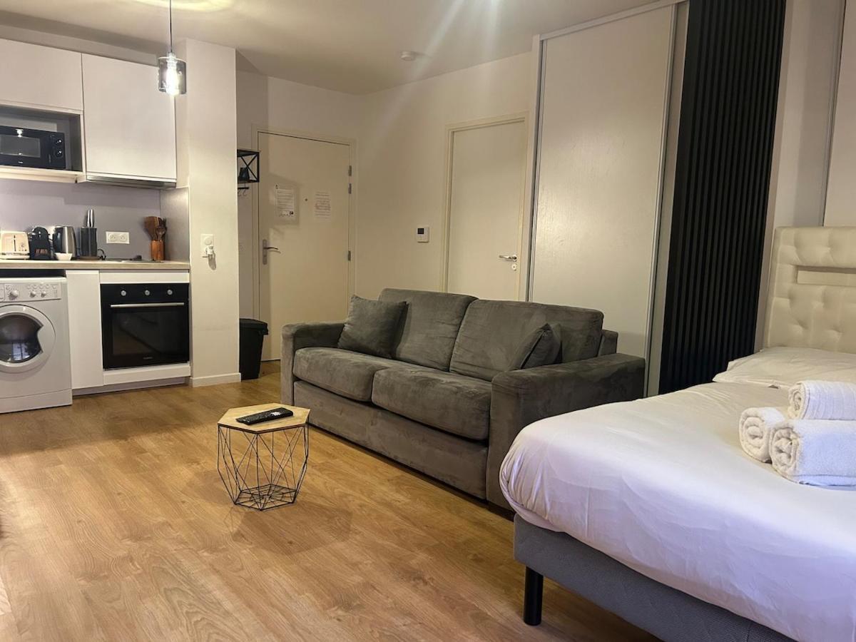 ויליה-סור-מארן Studio Spacieux 4 Personnes Avec Terrasse Privee & Bureau - Gare A 4Min, Paris En 30Min מראה חיצוני תמונה